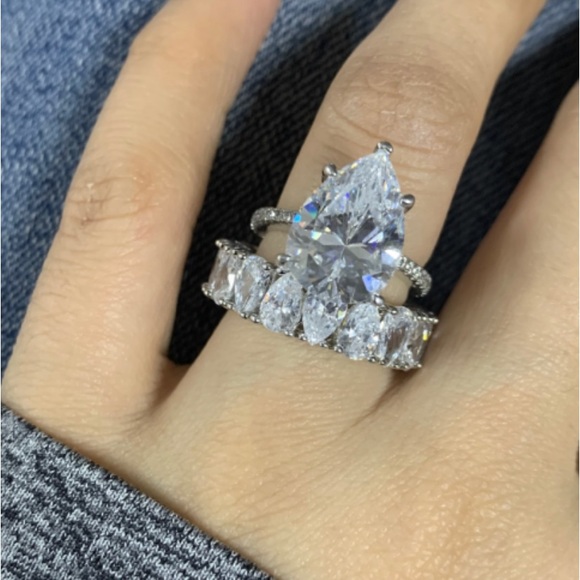 Italo Pear Cut Engagement Rings Sets In Sterling Silver - Picture 8 of 11